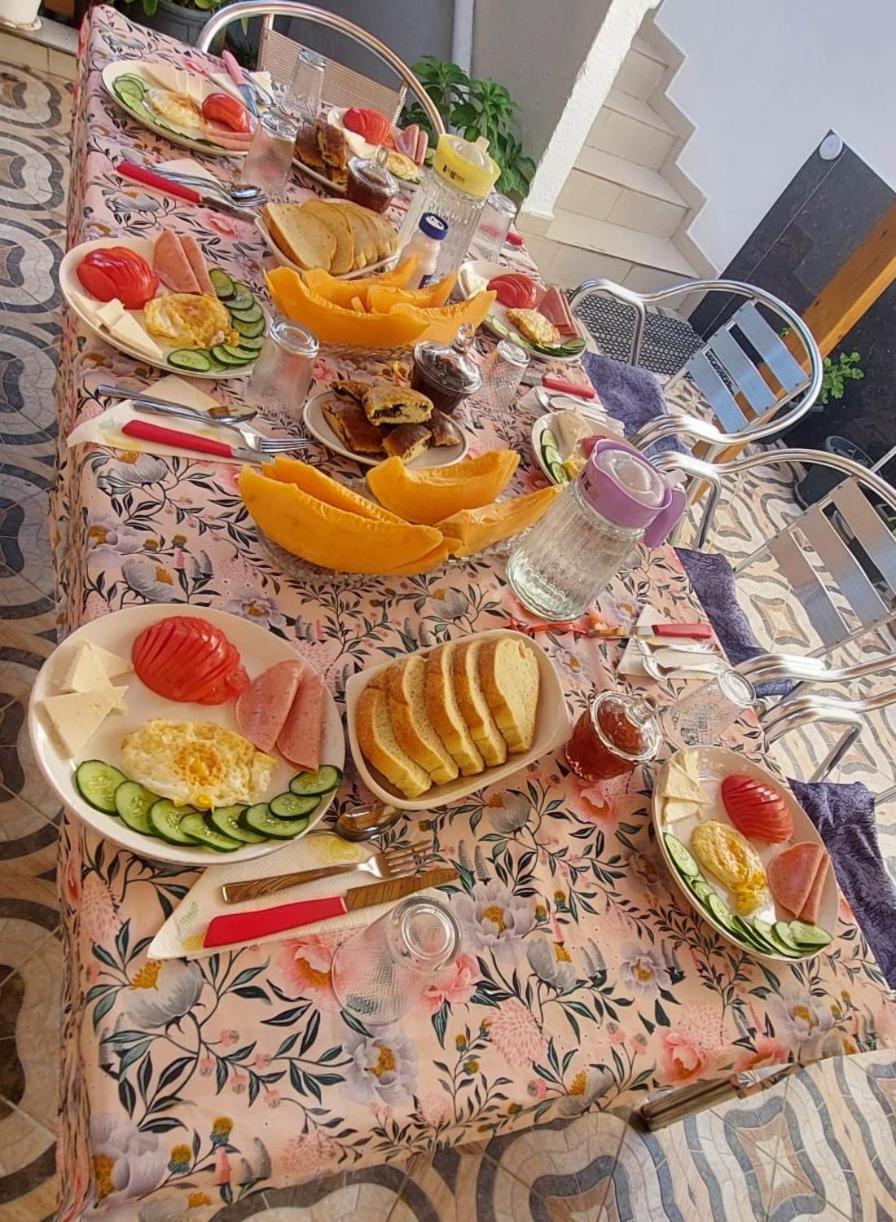 Guest House Flowers Berat Dış mekan fotoğraf