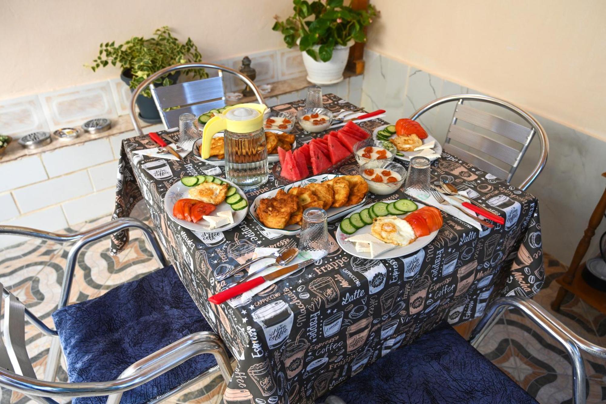 Guest House Flowers Berat Dış mekan fotoğraf